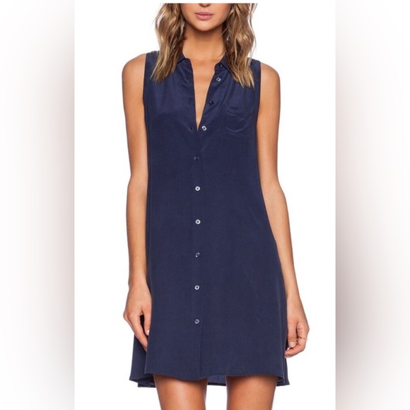 Equipment Dresses & Skirts - Equipment Femme Silk 100% Mina Dress in Navy  Revolve Style,size S